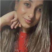 Insegnante di italiano per ragazzi che frequentano la scuola media da remoto